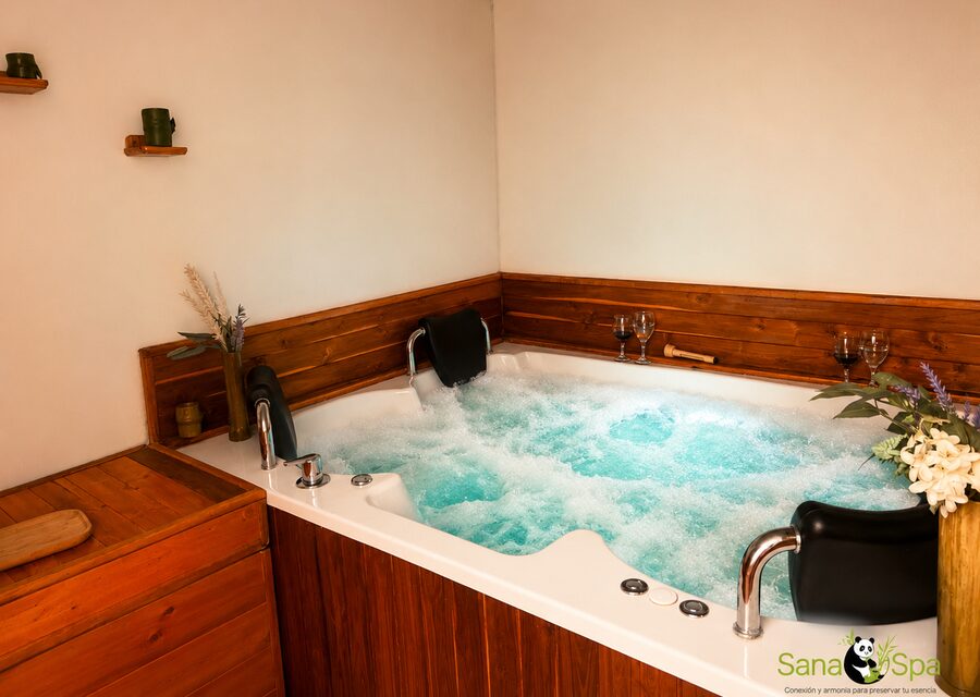 Jacuzzi de SANA Spa en un ambiente cálido de madera